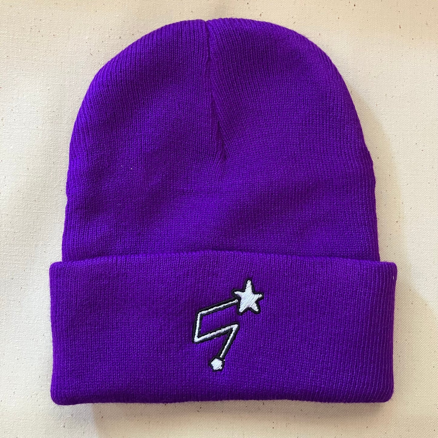 Logo Beanie